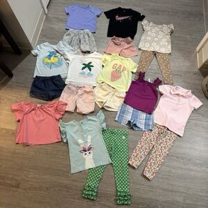 Girls Spring/Summer 19 Piece Bundle Size 4 Tees & Bottoms 9-10 Complete Outfits